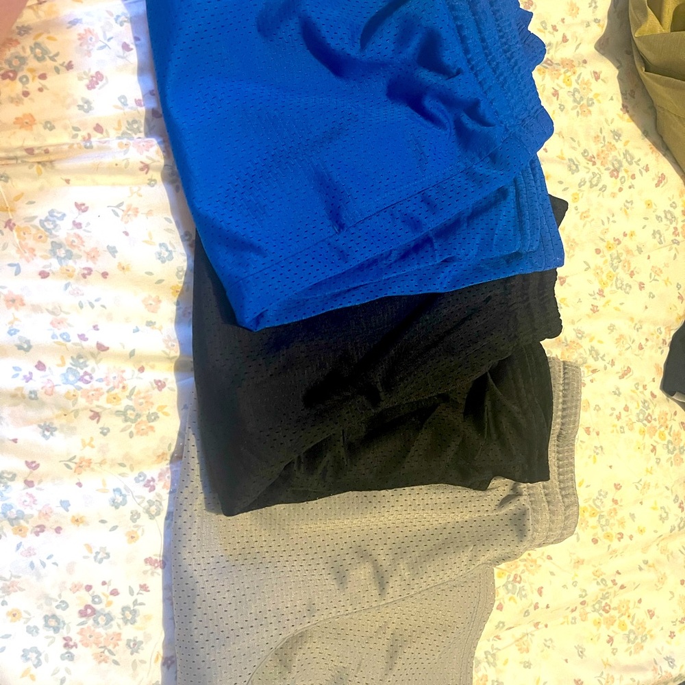 Youth boys xl athletic works bundle of shorts, gently used great condition